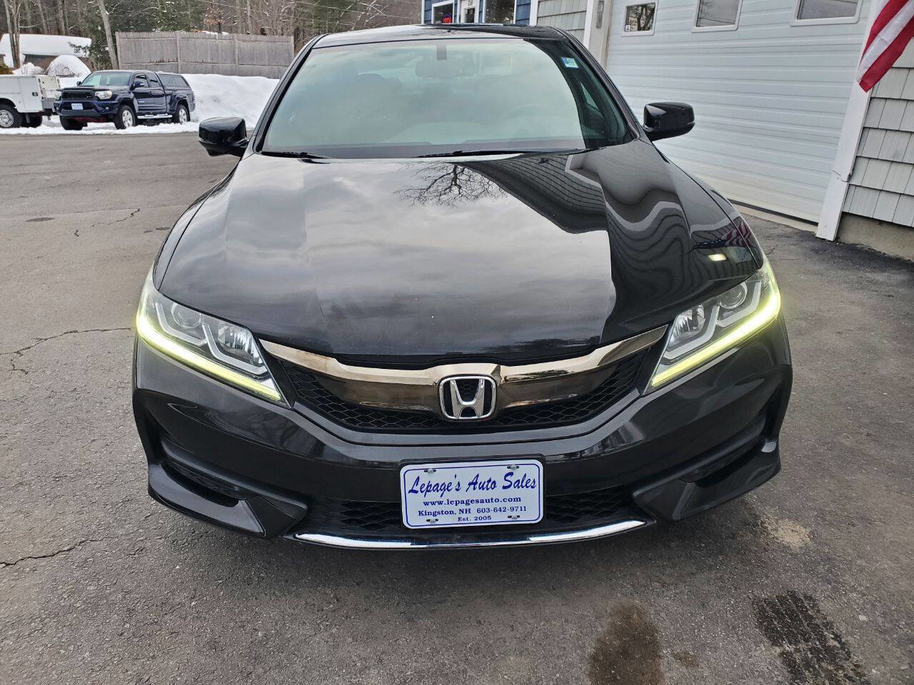 Used 2017 Honda Accord EX-L image 3