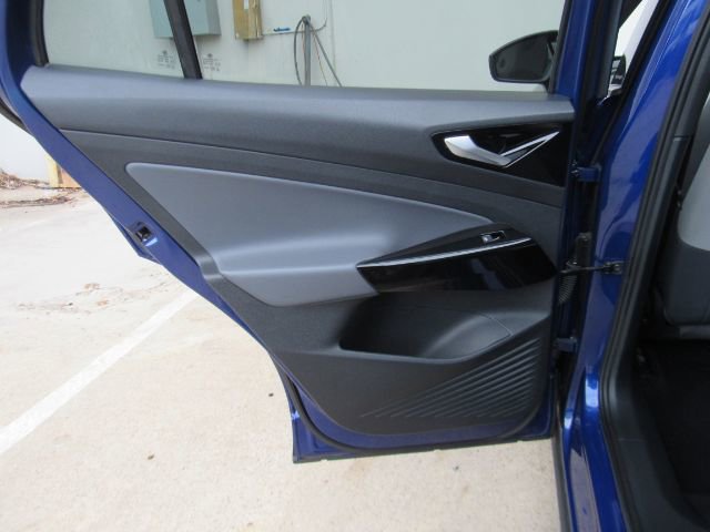 Used 2021 Volkswagen ID.4 Pro S w/ ID.4 Protection Package image 20