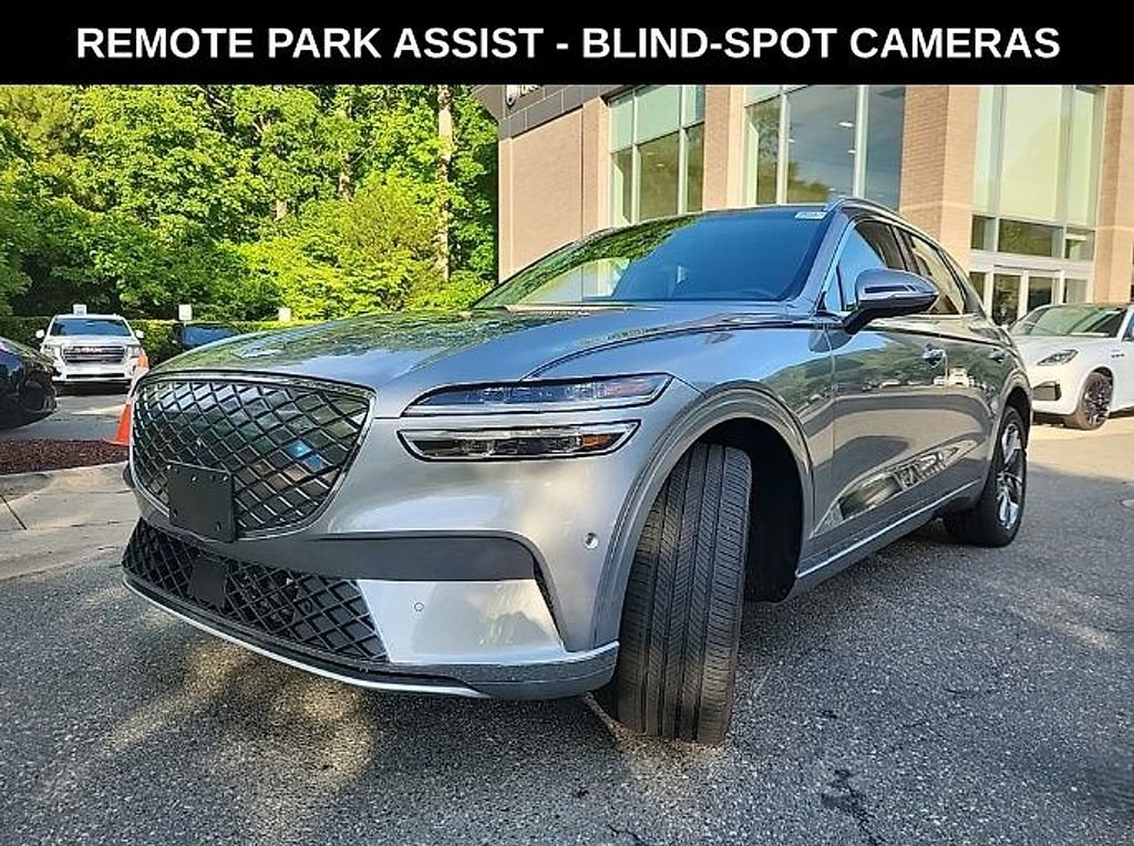 Used 2023 Genesis Electrified GV70 w/ Prestige Package AWD/4WD image 3