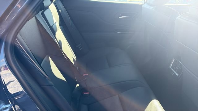 New 2026 Toyota Crown Platinum image 32