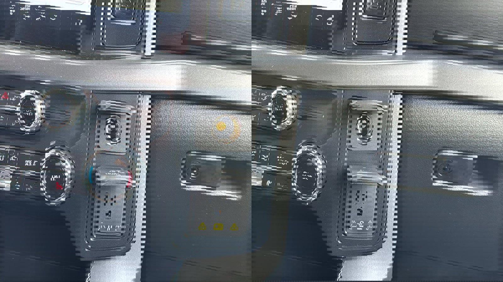 New 2026 Ford F150 XLT w/ Equipment Group 302A MID image 31