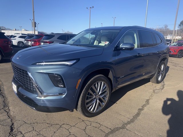 New 2026 Buick Enclave Avenir w/ Super Cruise Package image 1