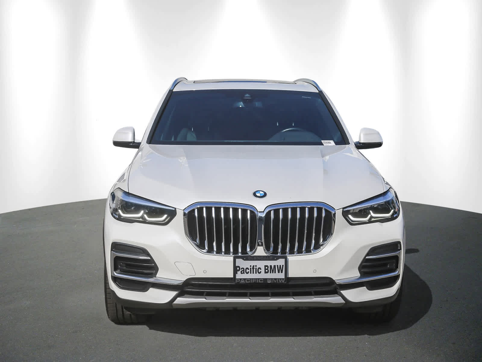 Certified 2023 BMW X5 xDrive40i w/ Premium Package image 2