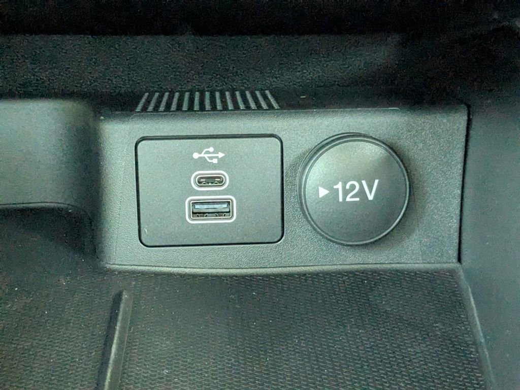 New 2026 Ford Escape SE image 25