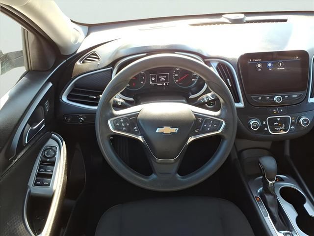 Used 2023 Chevrolet Malibu LS w/ Driver Confidence Package FWD image 14