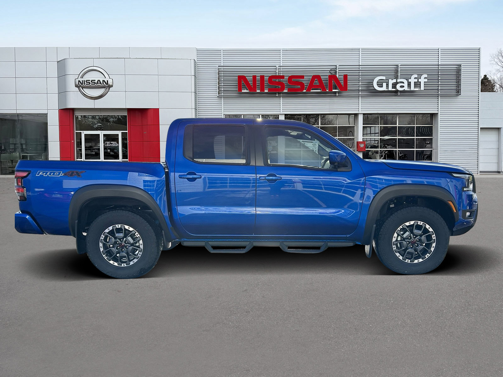 New 2026 Nissan Frontier PRO-4X w/ Pro-4x Convenience Package image 3