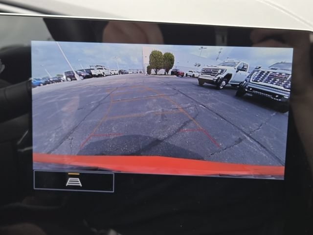 Used 2023 Chevrolet Corvette Stingray Coupe w/ 1LT RWD image 3
