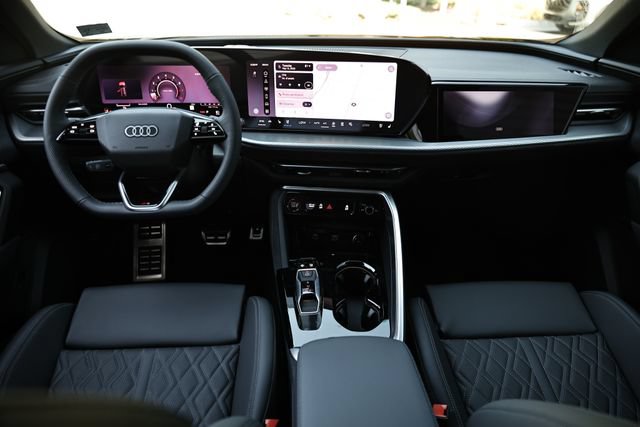 New 2026 Audi SQ5 Prestige AWD/4WD image 26
