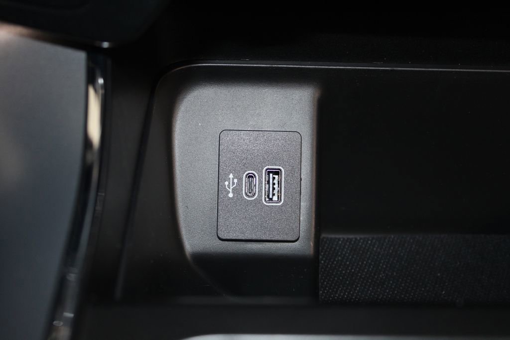 New 2025 Ford F150 XLT w/ Equipment Group 302A MID image 46