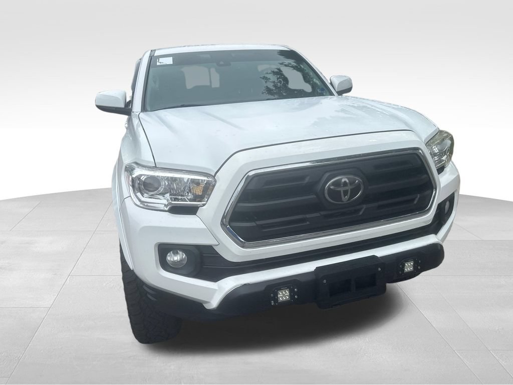 Used 2019 Toyota Tacoma SR5 RWD image 35