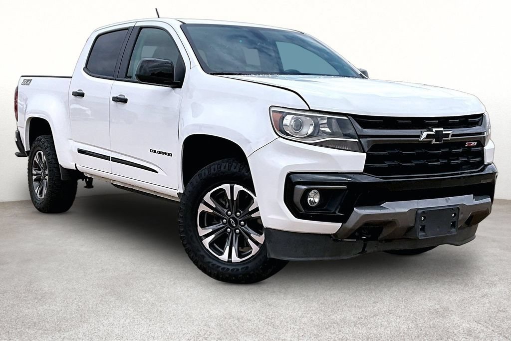 Used 2022 Chevrolet Colorado Z71 AWD/4WD image 1