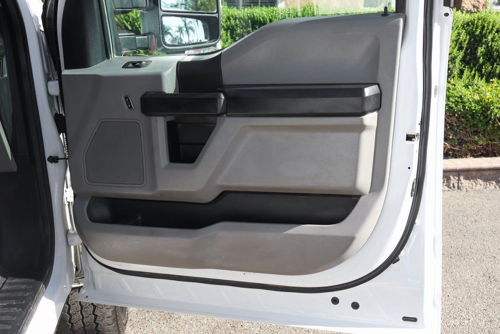 Used 2019 Ford F250 XL w/ Power Equipment Group AWD/4WD image 45