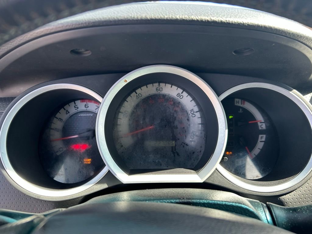 Used 2015 Toyota Tacoma 4x4 Double Cab w/ TRD Off-Road Package image 13