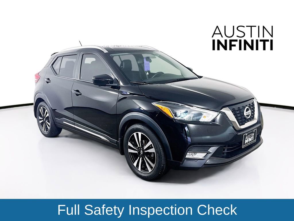 Used 2018 Nissan Kicks SR w/ Premium Package image 1