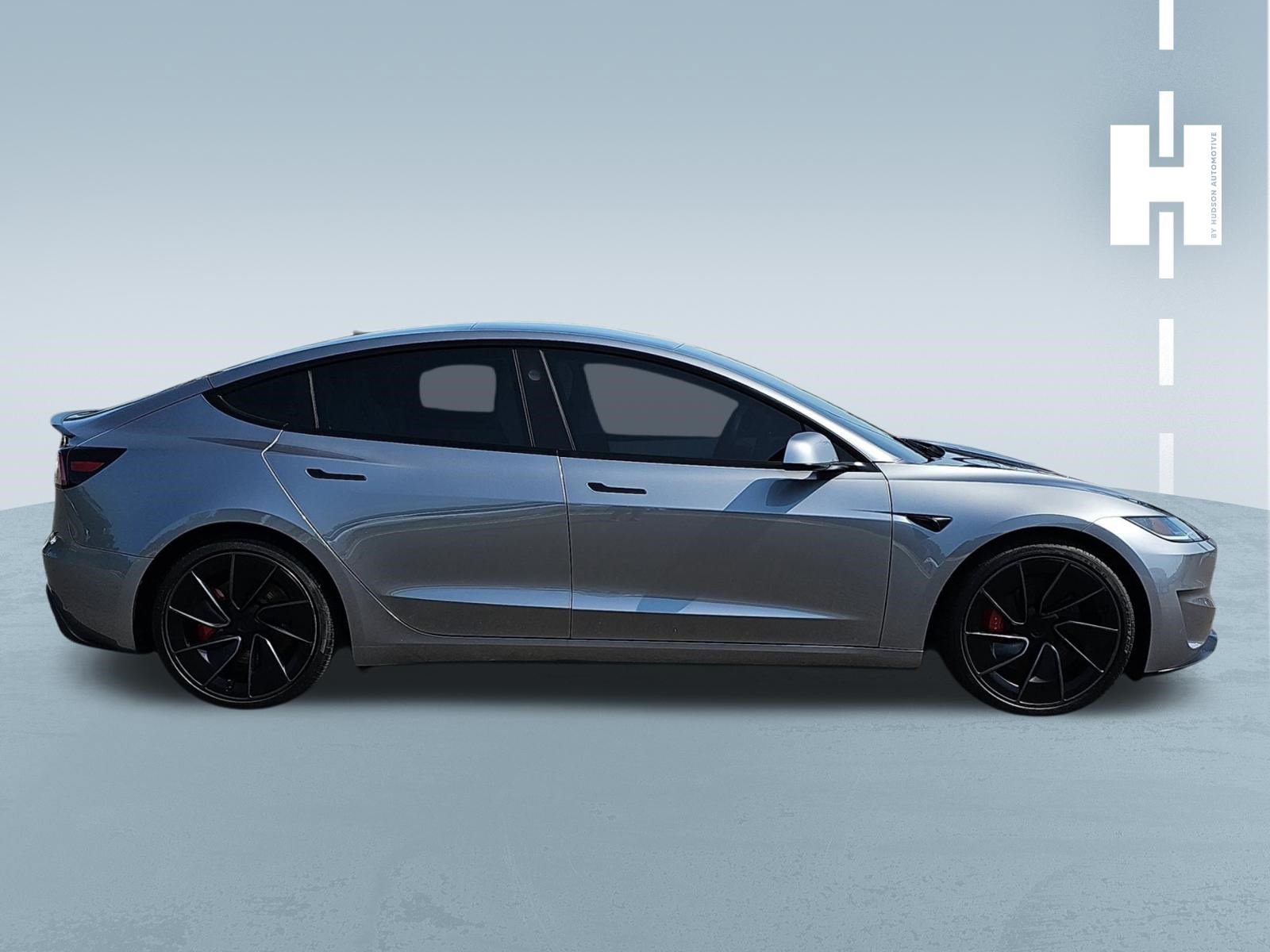 Used 2025 Tesla Model 3 Performance AWD/4WD image 3