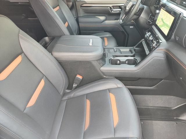 Used 2025 GMC Sierra 2500 AT4 w/ AT4 Premium Plus Package AWD/4WD image 14