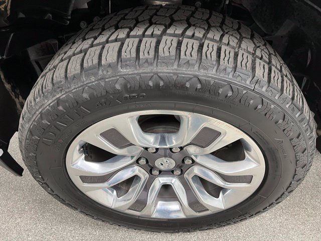 Used 2022 RAM 1500 Limited w/ Body Color Bumper Group AWD/4WD image 15