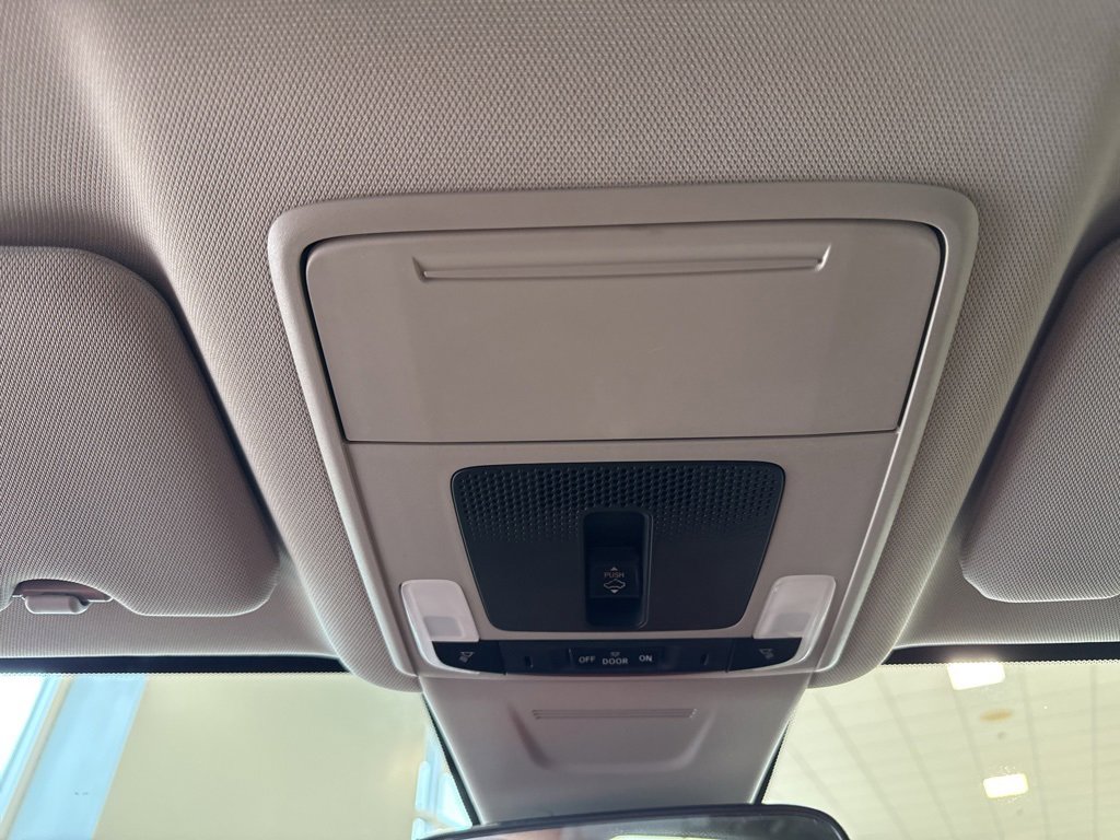 Used 2024 Honda CR-V EX image 29