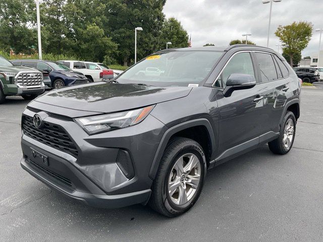 Used 2024 Toyota RAV4 XLE FWD image 2