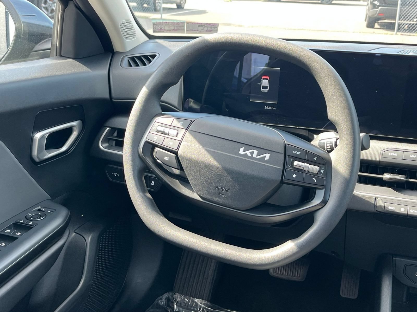 Used 2025 Kia K4 FWD image 27