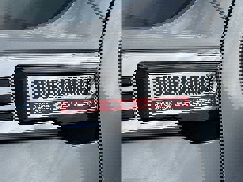 New 2026 GMC Sierra 2500 Denali w/ Denali Reserve Package image 12