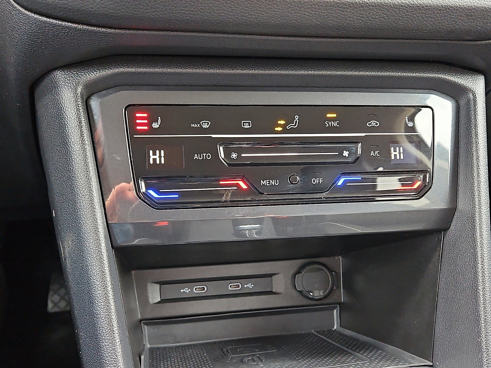 Certified 2022 Volkswagen Tiguan SE FWD image 14