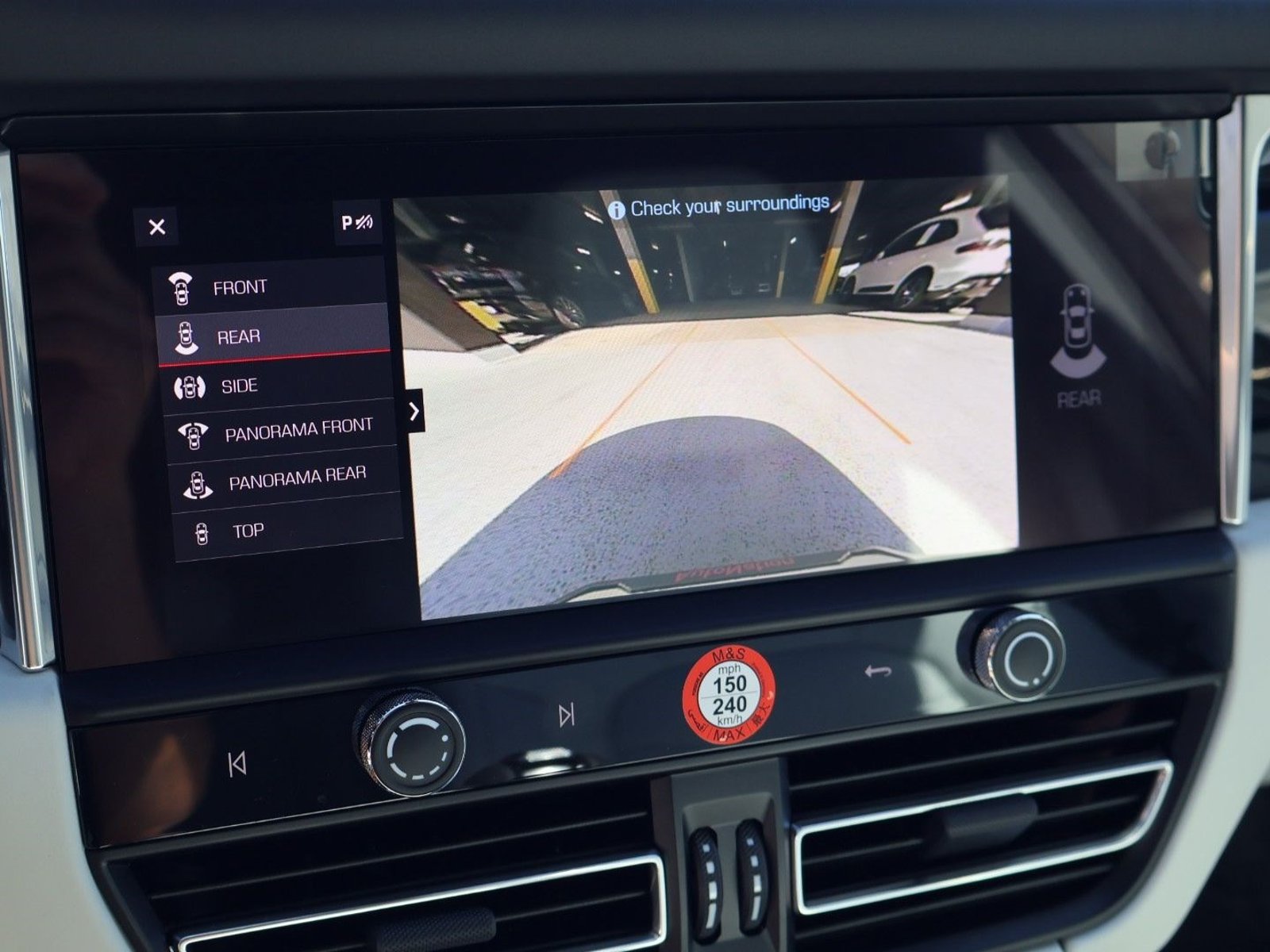 New 2026 Porsche Macan AWD/4WD image 19