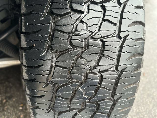 Used 2021 Ford Explorer Limited AWD/4WD image 11