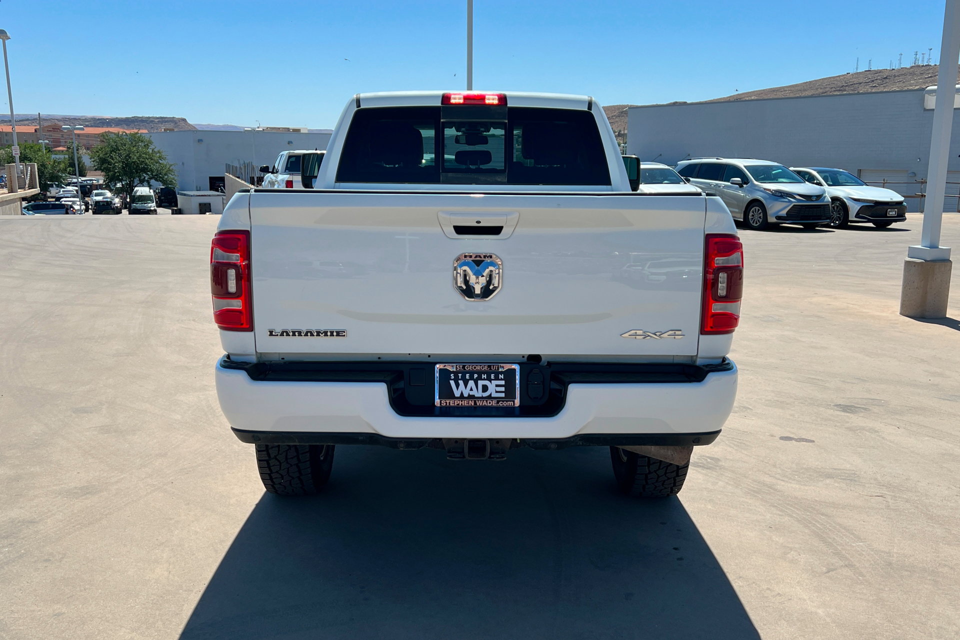 Used 2024 RAM 2500 Laramie AWD/4WD image 4