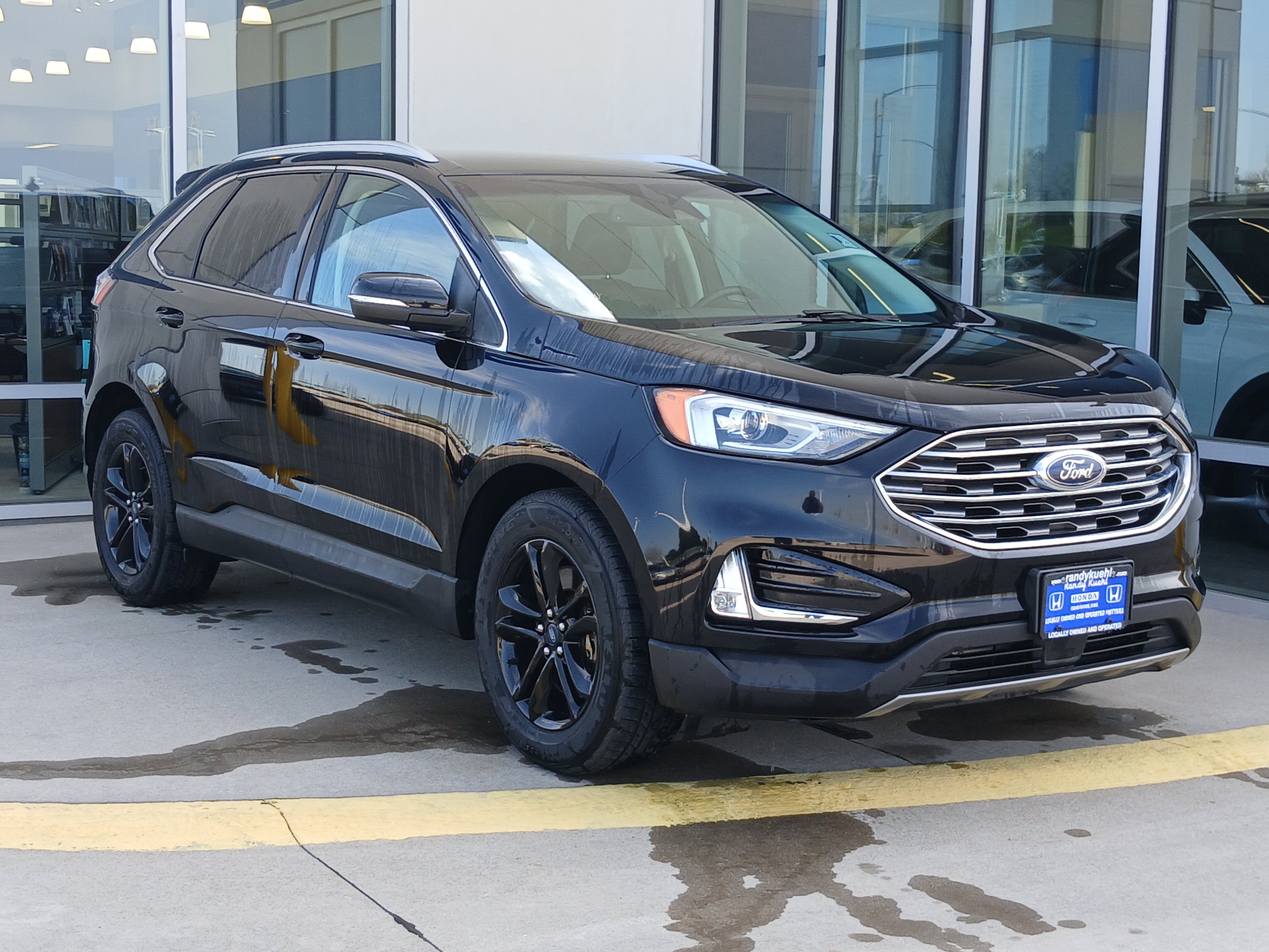 Used 2019 Ford Edge SEL w/ Equipment Group 201A AWD/4WD image 4