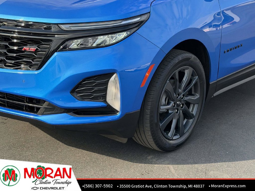 Used 2024 Chevrolet Equinox RS FWD image 9