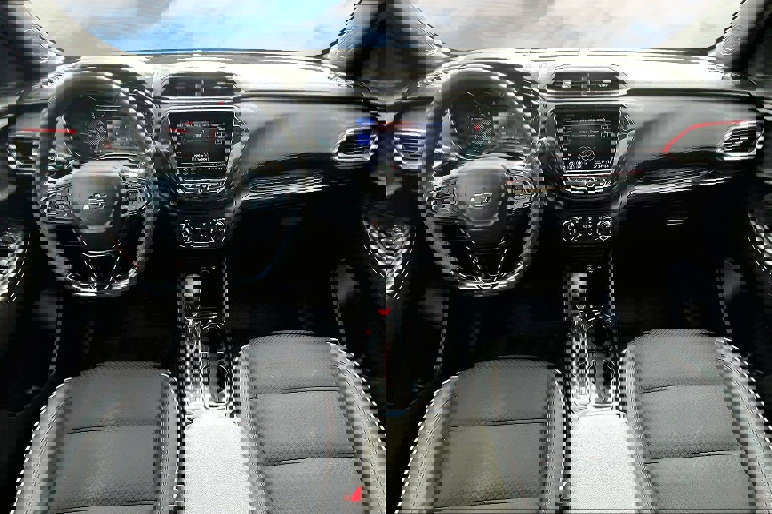 Used 2023 Chevrolet TrailBlazer RS w/ Convenience Package image 7