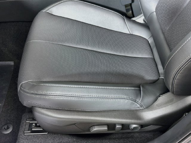 New 2026 Subaru Outback Limited AWD/4WD image 19
