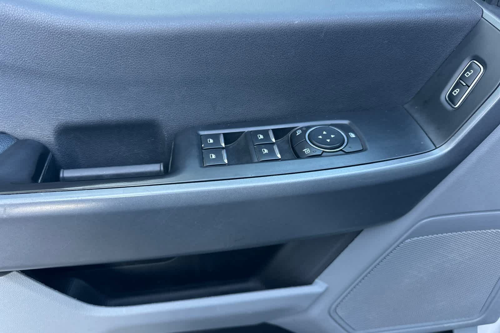 Used 2024 Ford F350 XLT image 12