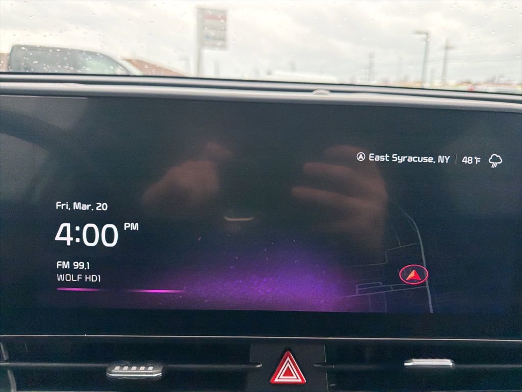 Used 2025 Kia Sportage EX image 25