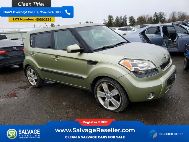 Used 2011 Kia Soul ! FWD image 5