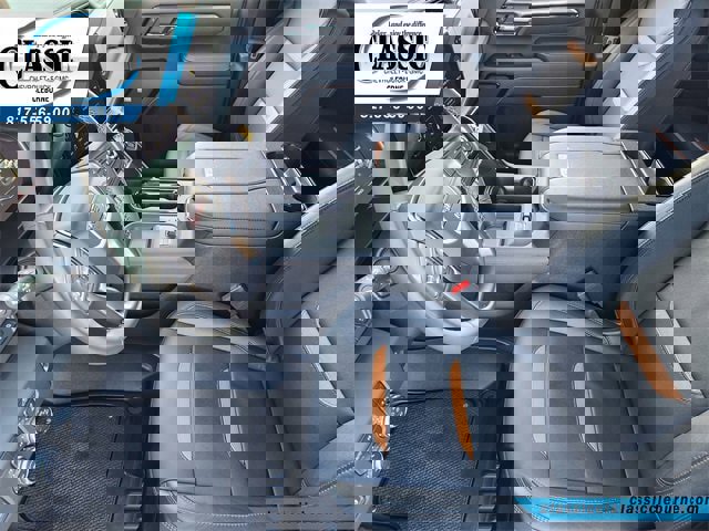 Used 2025 GMC Sierra 2500 AT4 w/ AT4 Premium Plus Package image 16