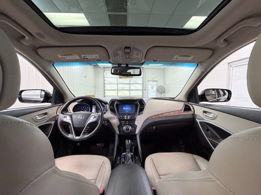 Used 2016 Hyundai Santa Fe Sport w/ Option Group 04 AWD/4WD image 27
