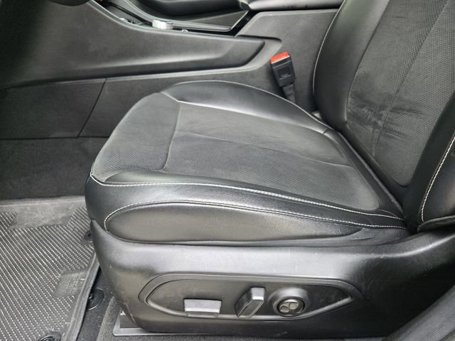 Certified 2023 Jeep Grand Cherokee L Laredo RWD image 26