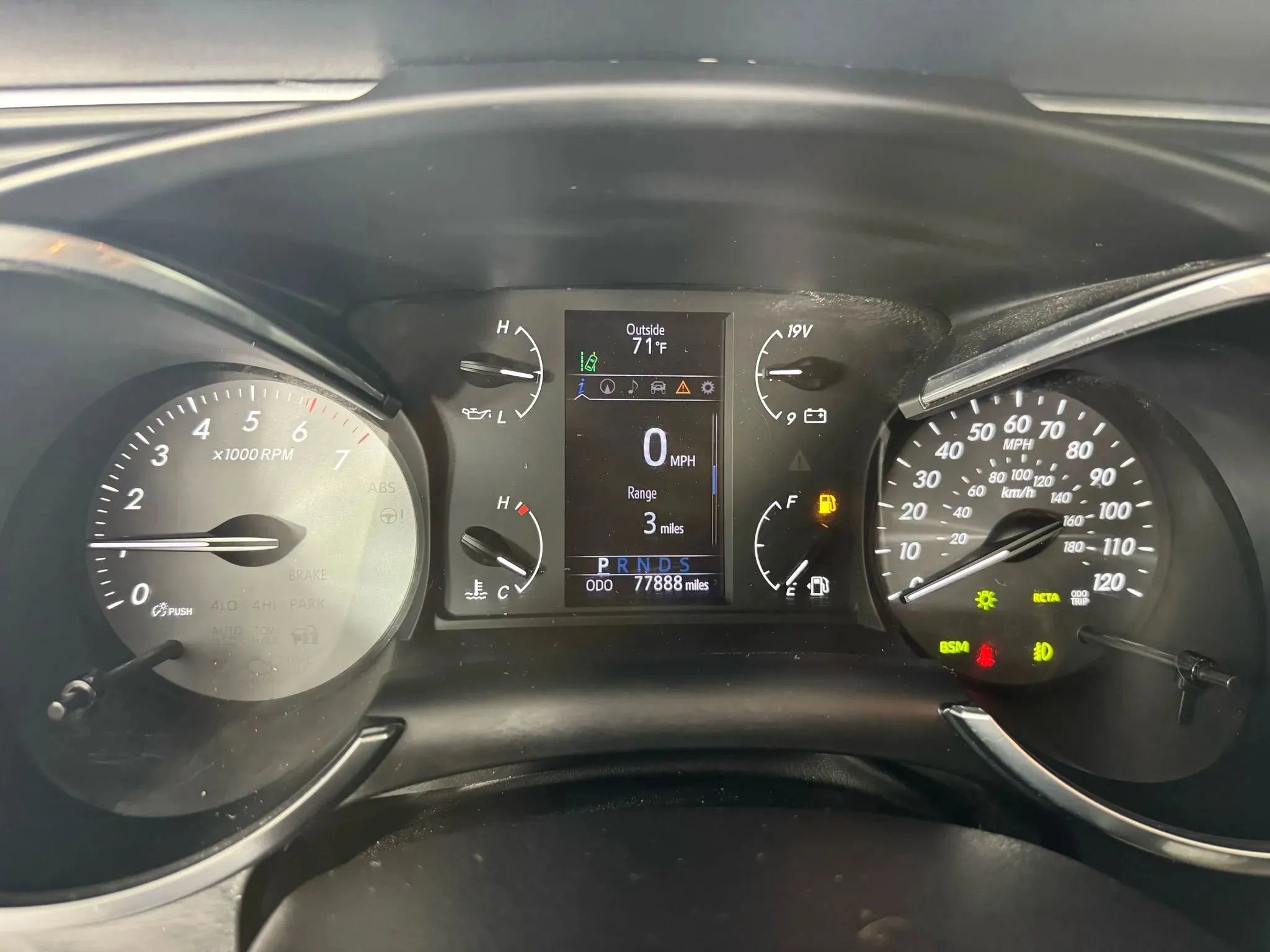 Used 2019 Toyota Sequoia Limited image 14