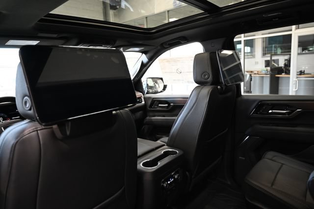 New 2026 GMC Yukon XL Denali w/ Denali Reserve Package AWD/4WD image 23
