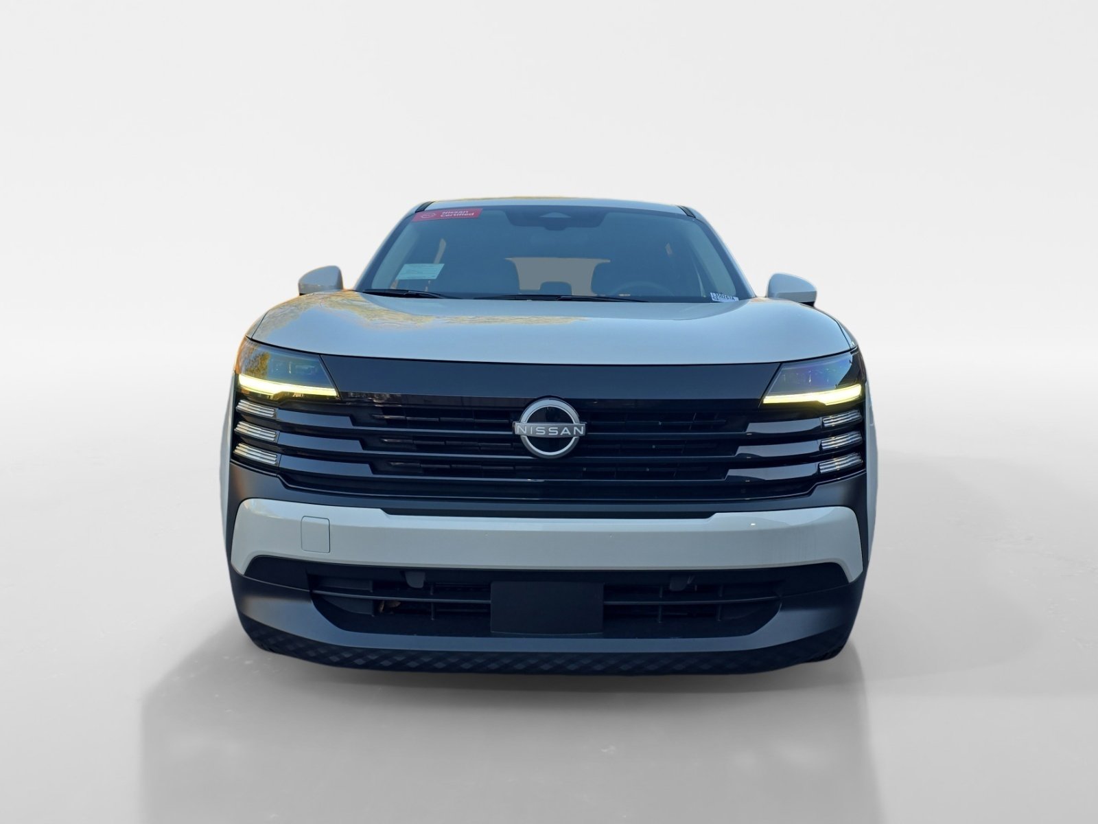 Certified 2025 Nissan Kicks SV image 8