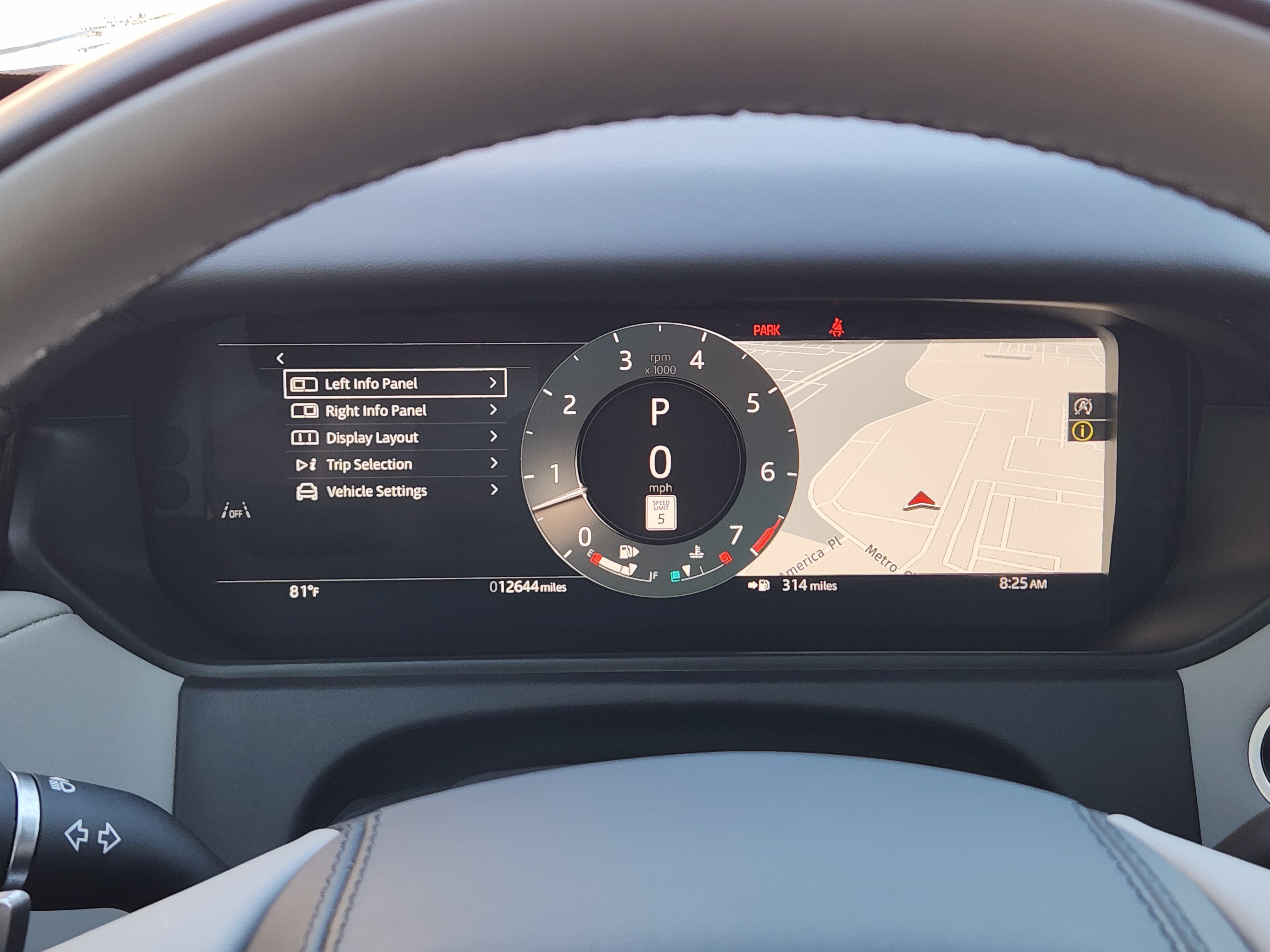 Certified 2026 Land Rover Range Rover Velar Dynamic SE AWD/4WD image 12