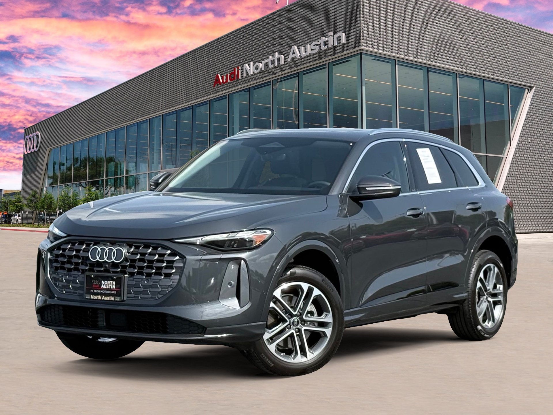 Used 2025 Audi Q5 Premium w/ Convenience Package