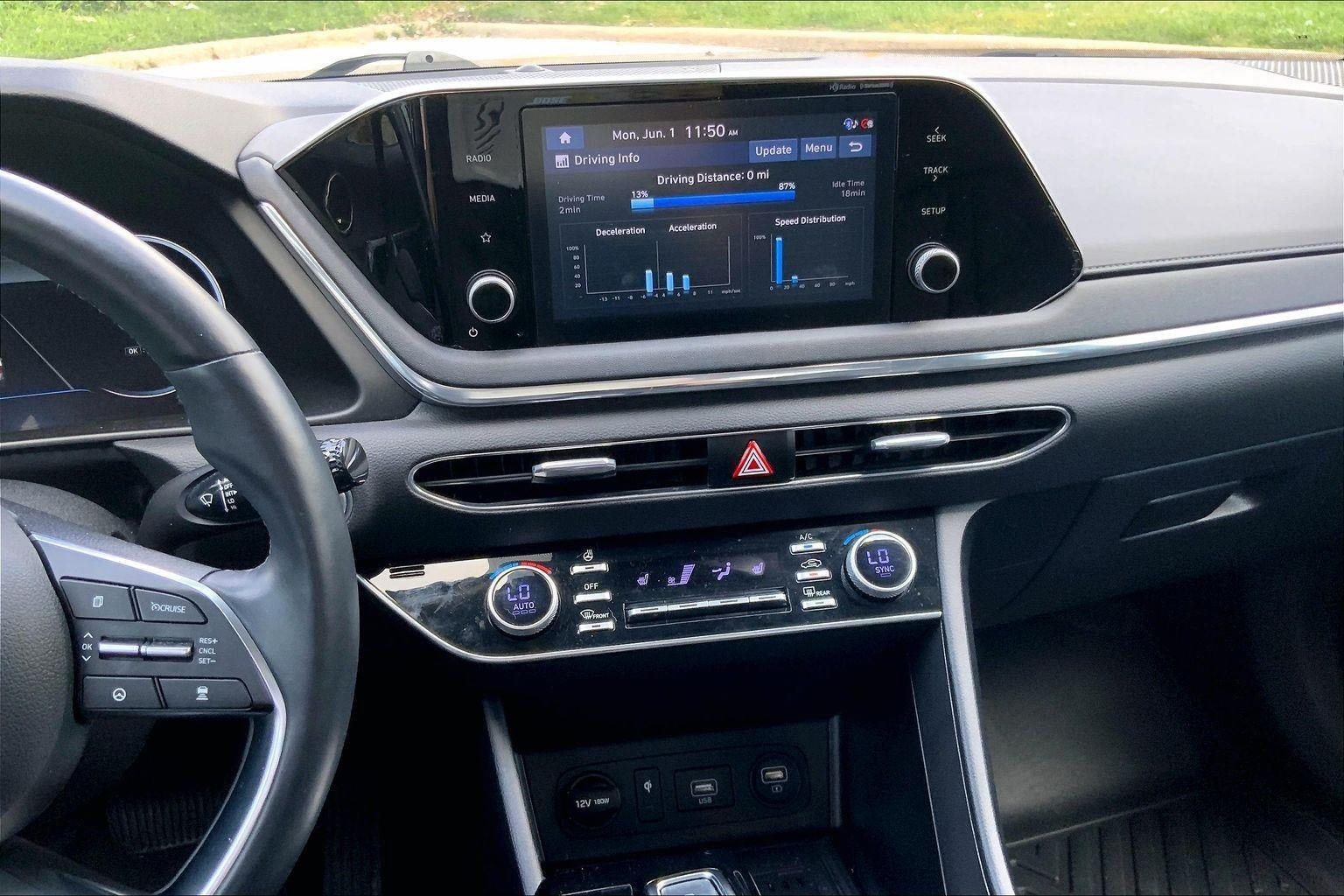 Used 2020 Hyundai Sonata SEL w/ Premium + Sunroof Package FWD image 6