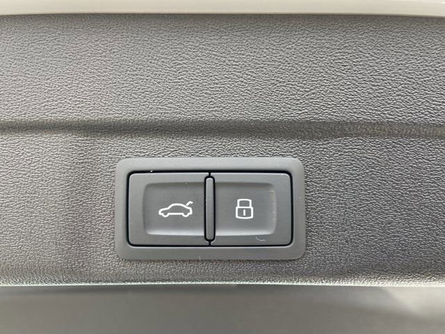 Used 2025 Audi A5 2.0T Premium w/ Convenience Package image 29