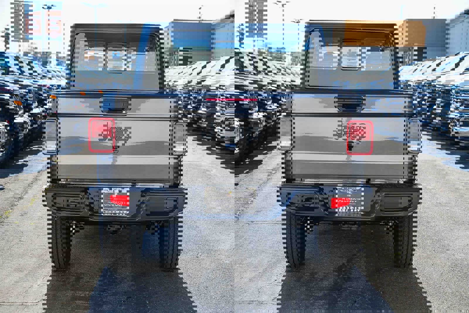 New 2026 Jeep Gladiator Sport image 5