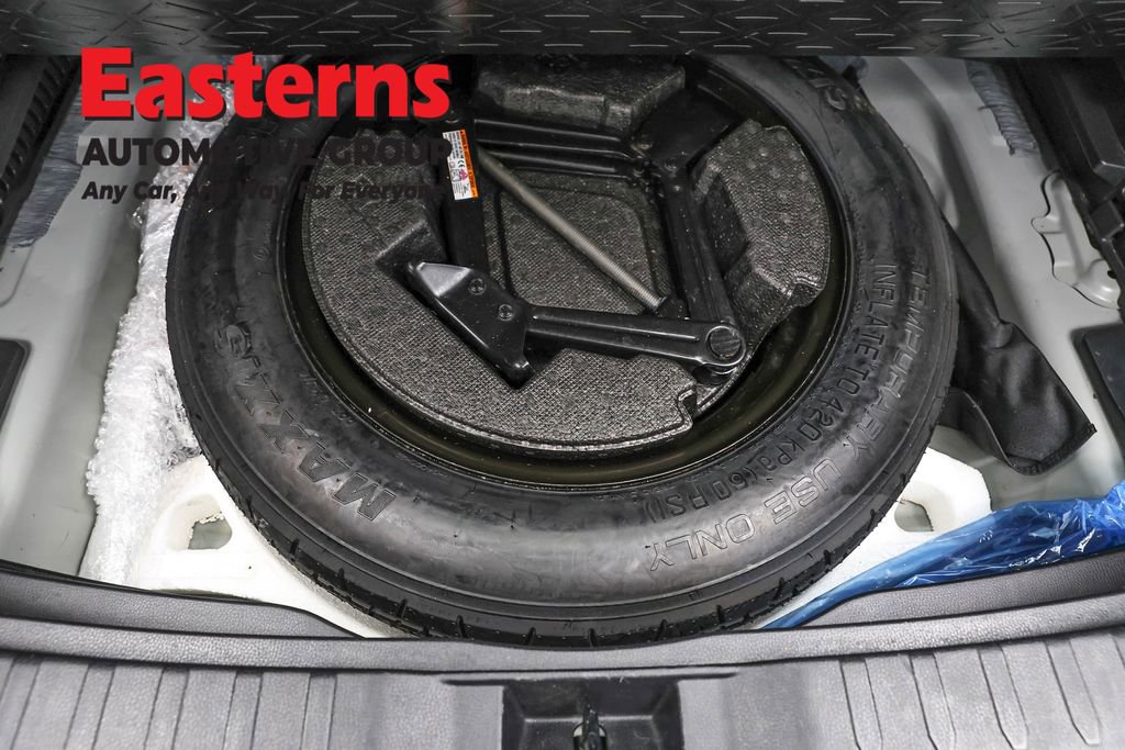 Used 2022 Toyota RAV4 XLE AWD/4WD image 22