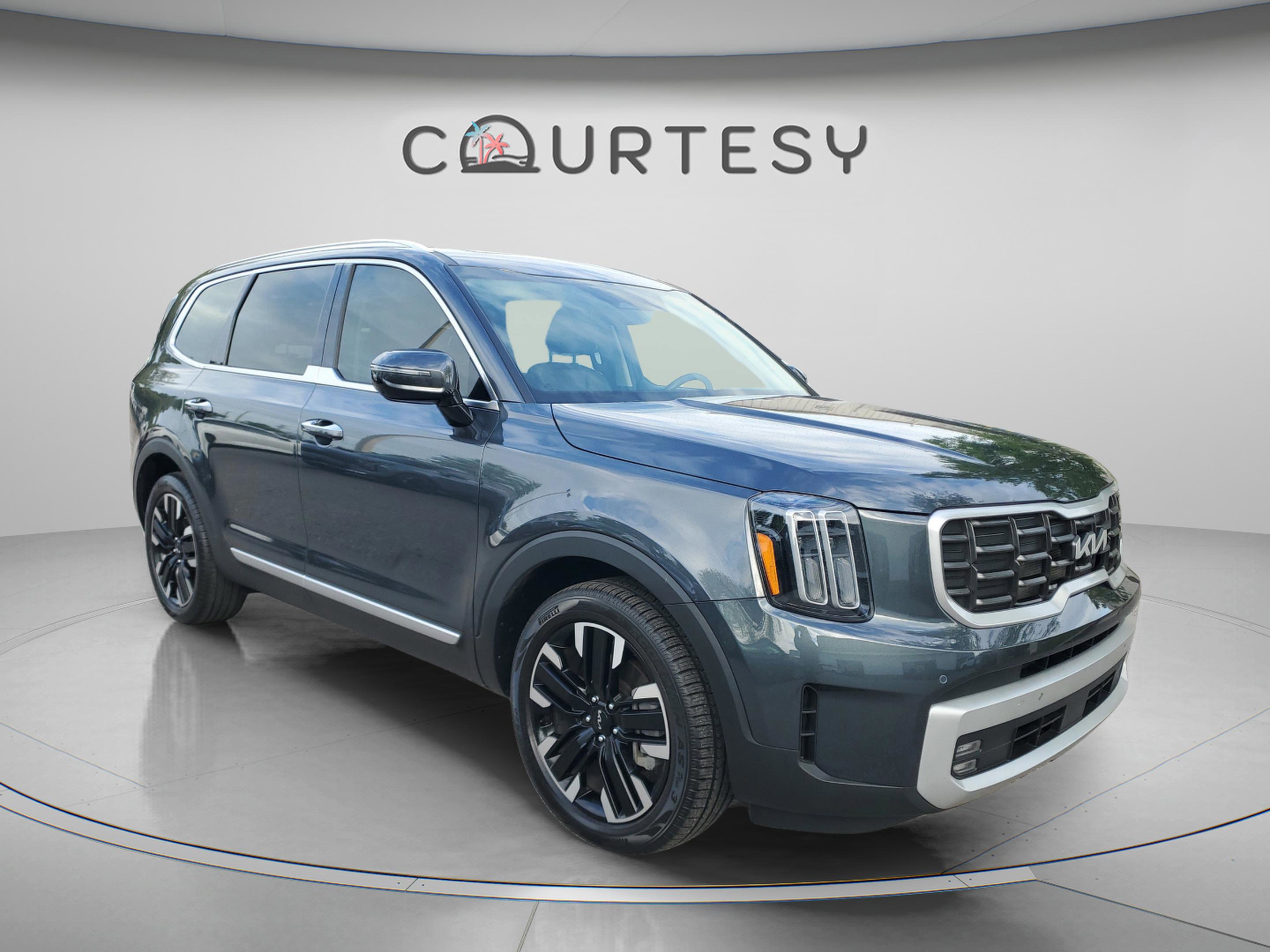 Certified 2023 Kia Telluride SX image 5