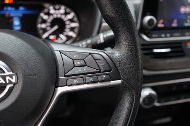 Used 2023 Nissan Altima 2.5 SV image 23